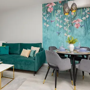 Turquoise Near The Royal Lazienki By Renters , Warszawa Polska